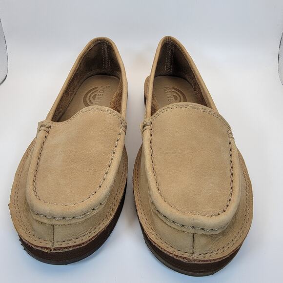 Rainbow Leather Loafers Women’s Size 7 Tan Slip On Comfort Classic Shoes Unused - Picture 1 of 8